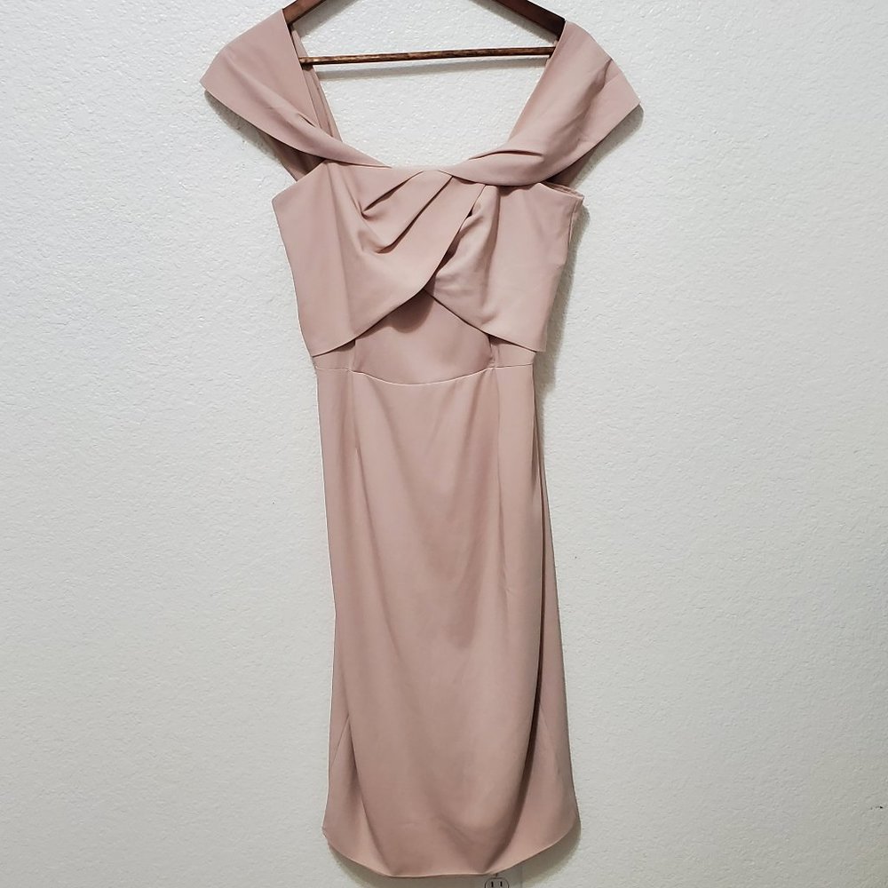Lavish Alice Off the Shoulder cocktail Dress pale pink knee length